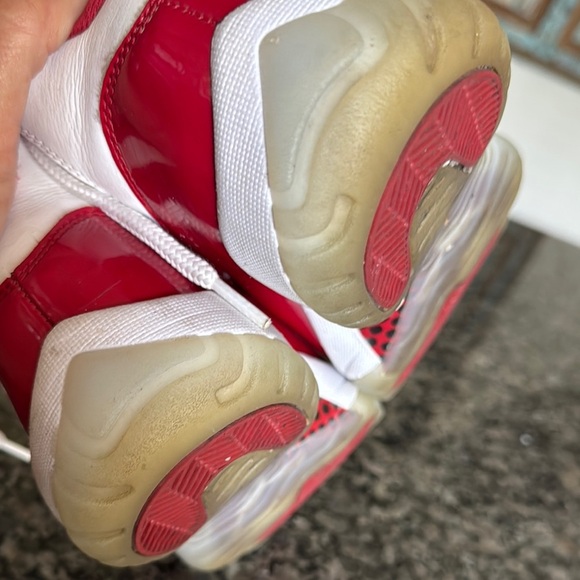 Jordan retro 11 Cherry Red and White Sneakers Y4.5 or W6.5 - Picture 9 of 15